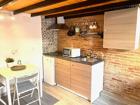 Apartments and private rooms in Barcelona